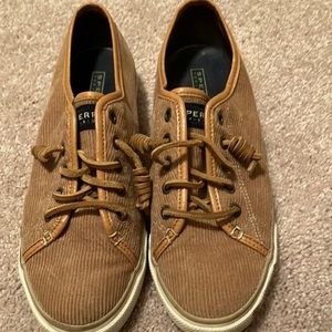 Sperry sea coast golden tan corduroy slip inside. Euc